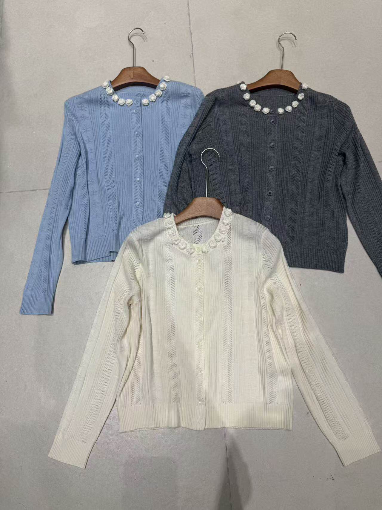 欧洲站2026春季新款欧货时尚百搭圆领长袖针织开衫女重工外套上衣