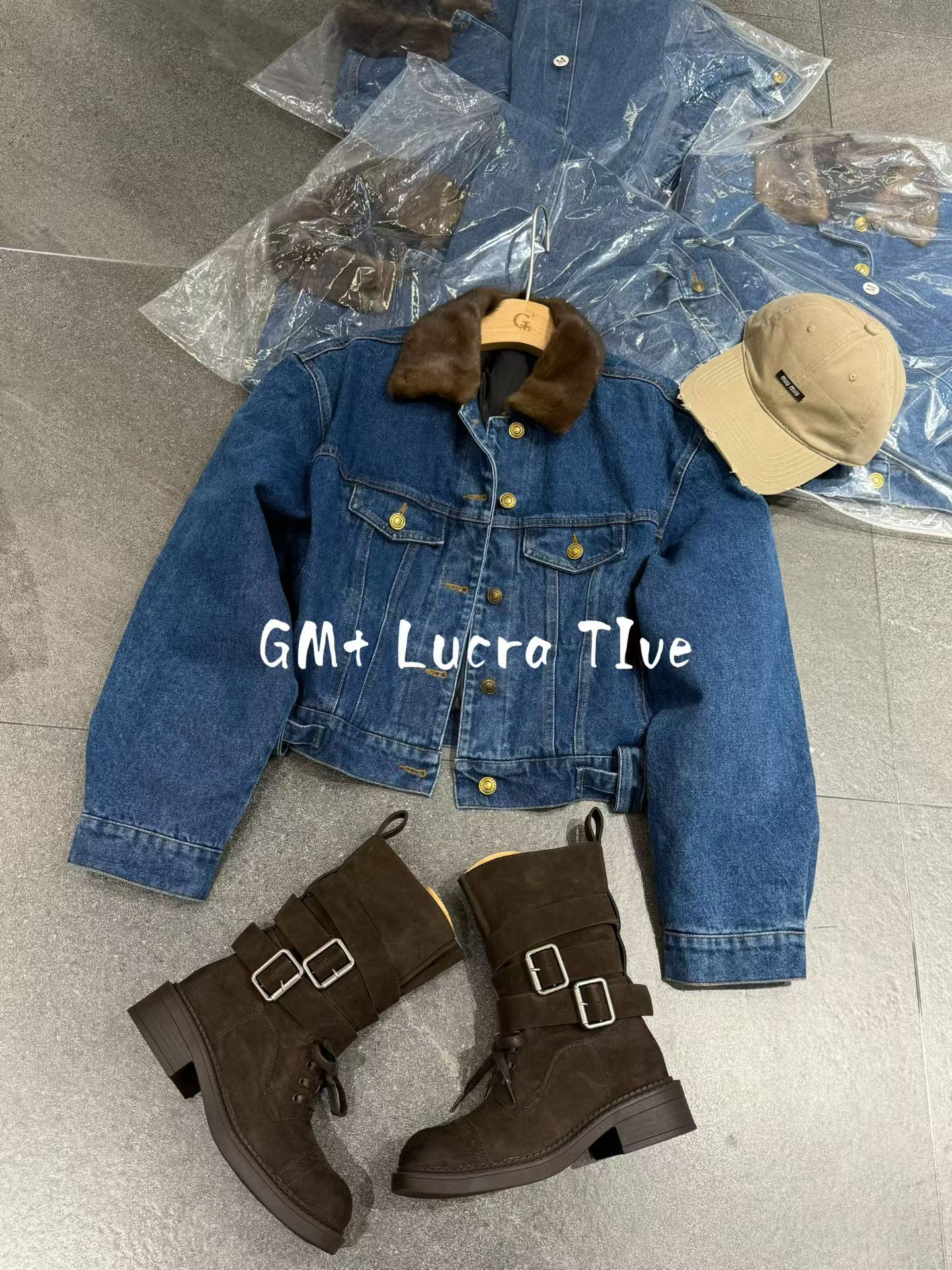 欧洲站2025冬季新款欧货时尚翻领拼接水貂毛领显瘦百搭牛仔羽绒服