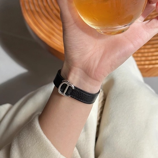 高级感真皮细款s10表带适用苹果手表iwatch987创意女款卡蒂亚扣se