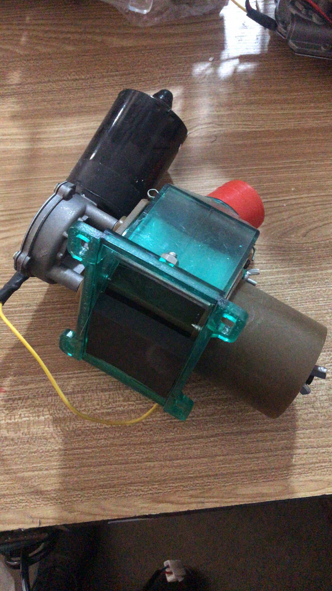 电动肥盒 电子施肥器 电排肥 新型农机旋耕机施肥箱配套包邮