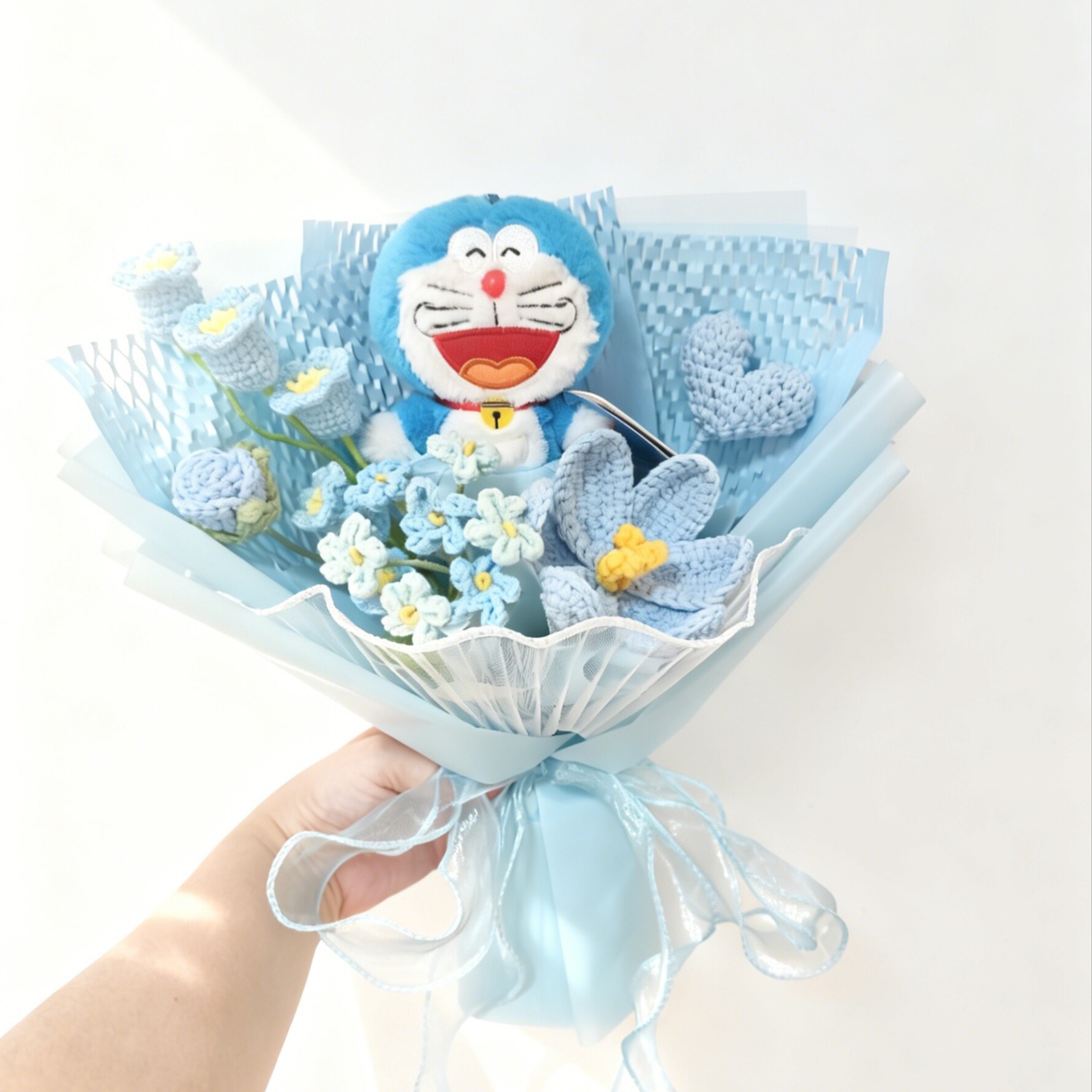 蓝色针织花束哆啦a梦毛绒玩偶卡通可爱蓝胖子花束叮当猫生日礼物
