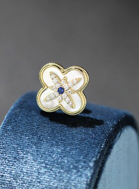 气质时尚镶嵌天然贝母字母领针刺马针防走光小胸针男女同款固定扣