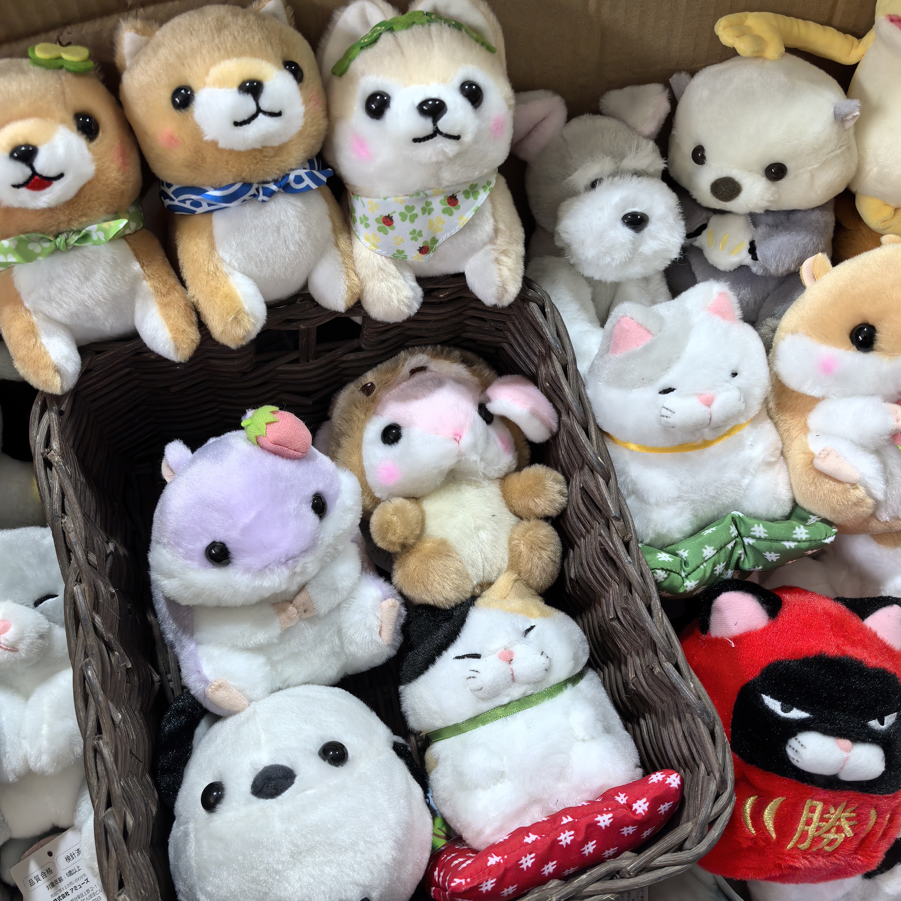 日本大猩猩卡通毛绒玩具公仔玩偶布娃娃儿童安抚陪伴抱枕毛绒玩具