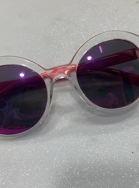 儿童偏光镜艾尼雅厚重板材框简约