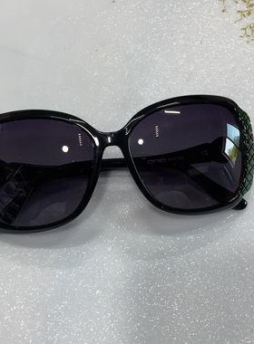 偏光镜艾尼雅厚重板材框金属腿