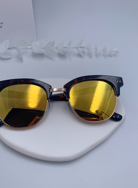 偏光镜/纯原派丽厚重板材框金属腿简约时尚个性包邮墨镜Z772