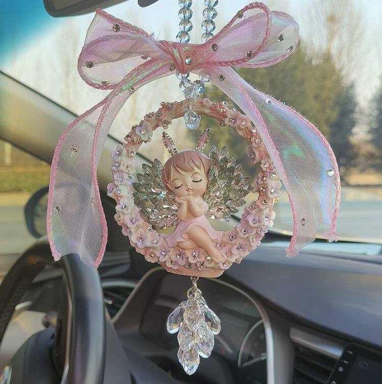 汽车挂件女创意车内装饰蝴蝶结镶水钻安妮守护天使翅膀汽车挂件
