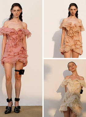 越南小众品牌DATT 2024年春夏新款法式温柔荷叶边一字肩连衣裙