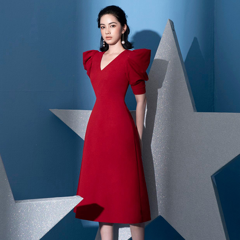 品牌授权 越南小众cici 新年圣诞宴会正红高腰显瘦连衣长裙
