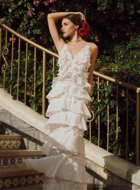 越南品牌LA VIERGE 2025年夏季新款西西里岛荷叶边吊带度假裙