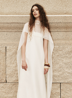 越南小众品牌HUONG 2025年夏季新款莹润材质抹胸长裙+罩衫