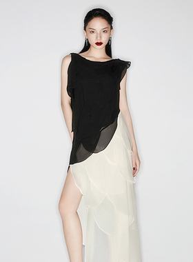 越南小众MUSTHAVE 2024年春季新款不规则舒缓细腻薄纱撞色套装