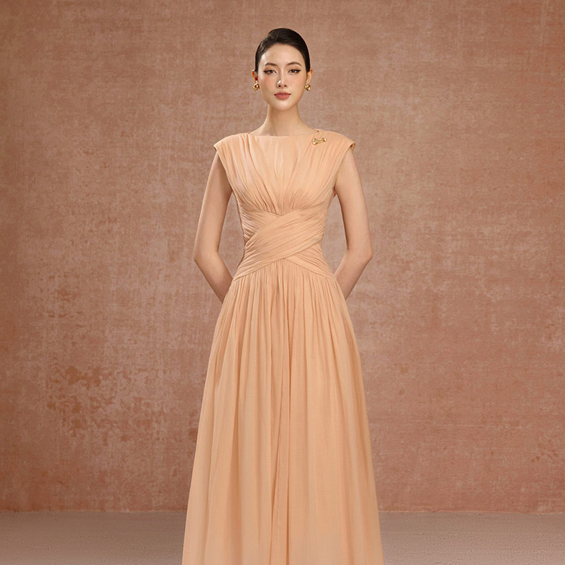 越南小众品牌DENIO 2026年夏季新款显白橘粉色交叉收腰无袖长裙,女装/女士精品,连衣裙,淘宝优惠券,粉丝福利购,淘宝优惠卷