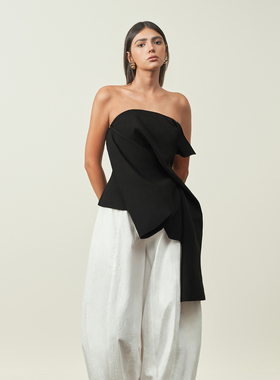 越南小众品牌TINH 2025年夏季新款简约黑色收腰抹胸+松弛裤装