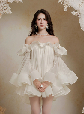 越南小众BELOVED 2025年夏季新款米白色荷叶边公主风抹胸裙