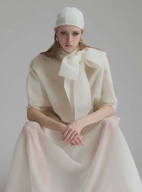 越南小众ONON MADE 2025年春季新款时尚大蝴蝶结白色宽松连衣裙