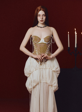 越南品牌LA VIERGE 2025年冬季新款复古宫廷风百褶绑带拼接裙