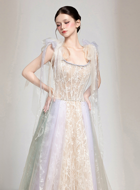 越南小众品牌CHOU PHAN 2025年秋季新款蜿蜒蕾丝纹理高腰长裙