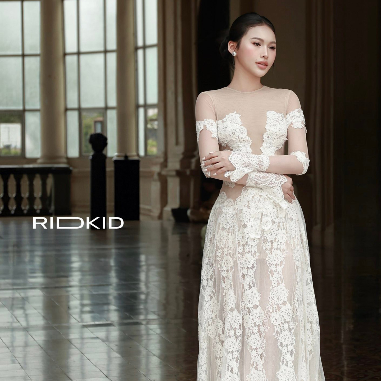 越南小众品牌RIDKID 2026年夏季新款清冷温柔精致蕾丝礼服裙