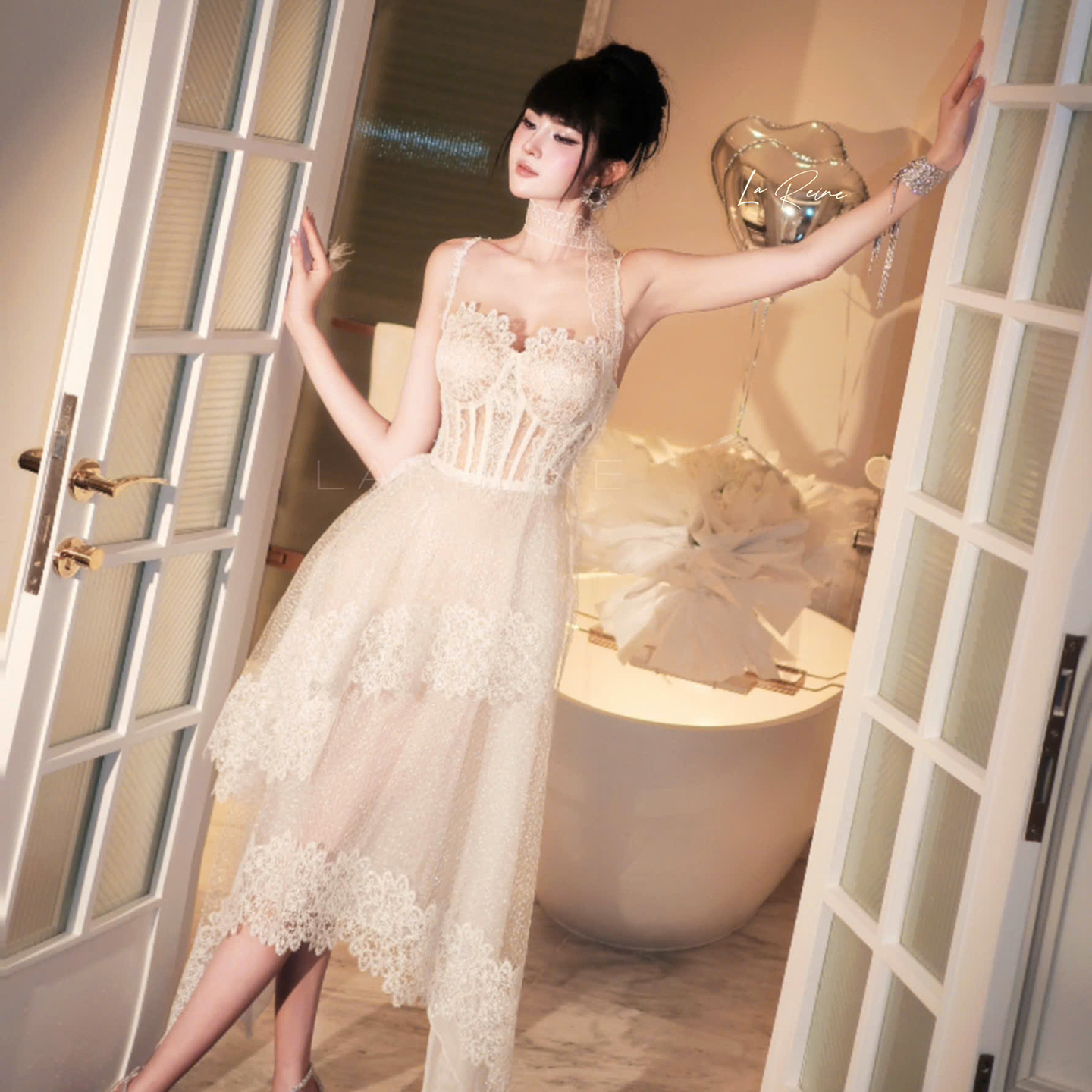 越南小众LA REINE 2025年夏季新款立体手工蕾丝钩花不规则长裙