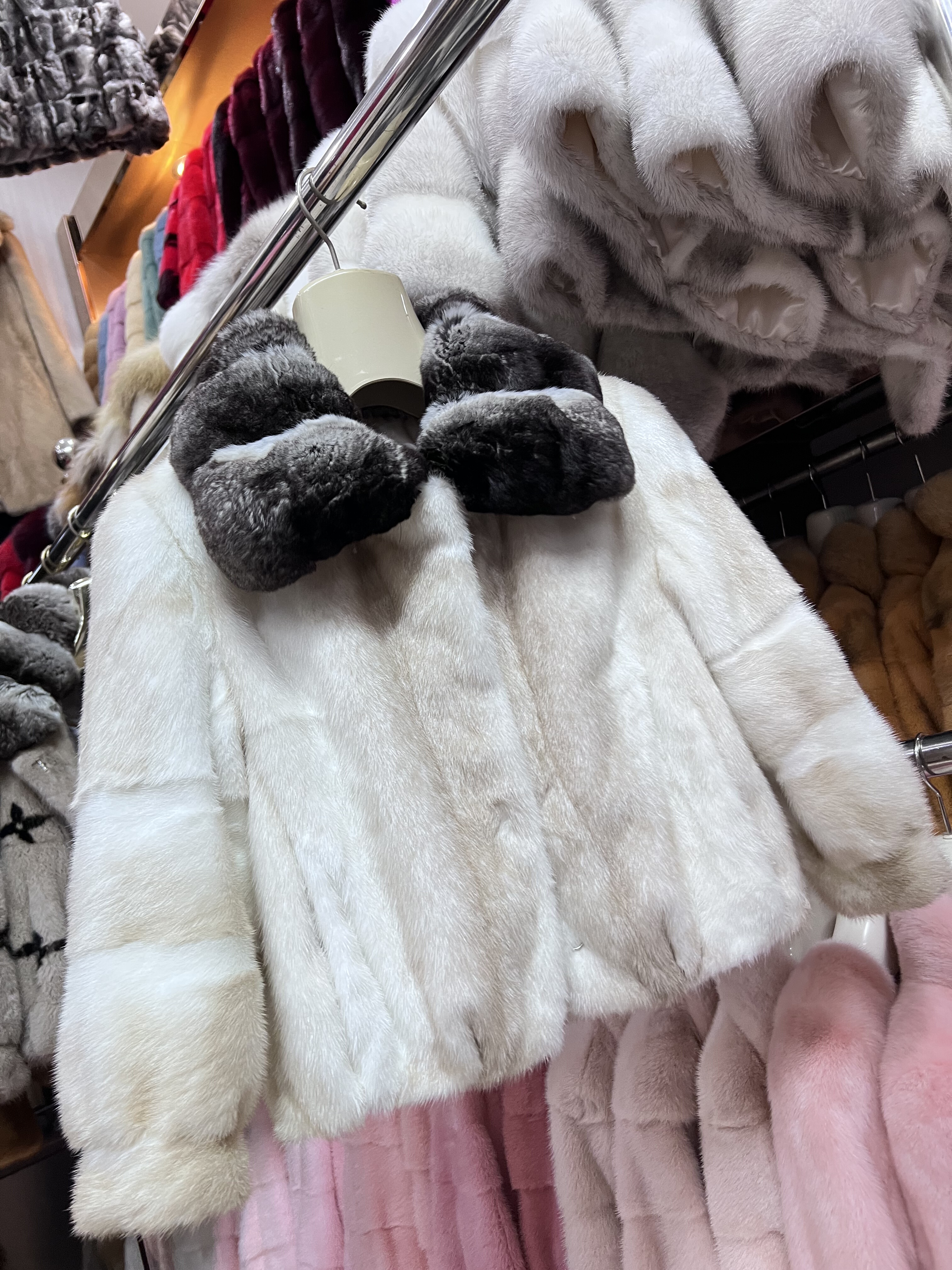 进口青紫蓝龙猫稀有珍珠十字水貂皮大衣皮草外套越南短款