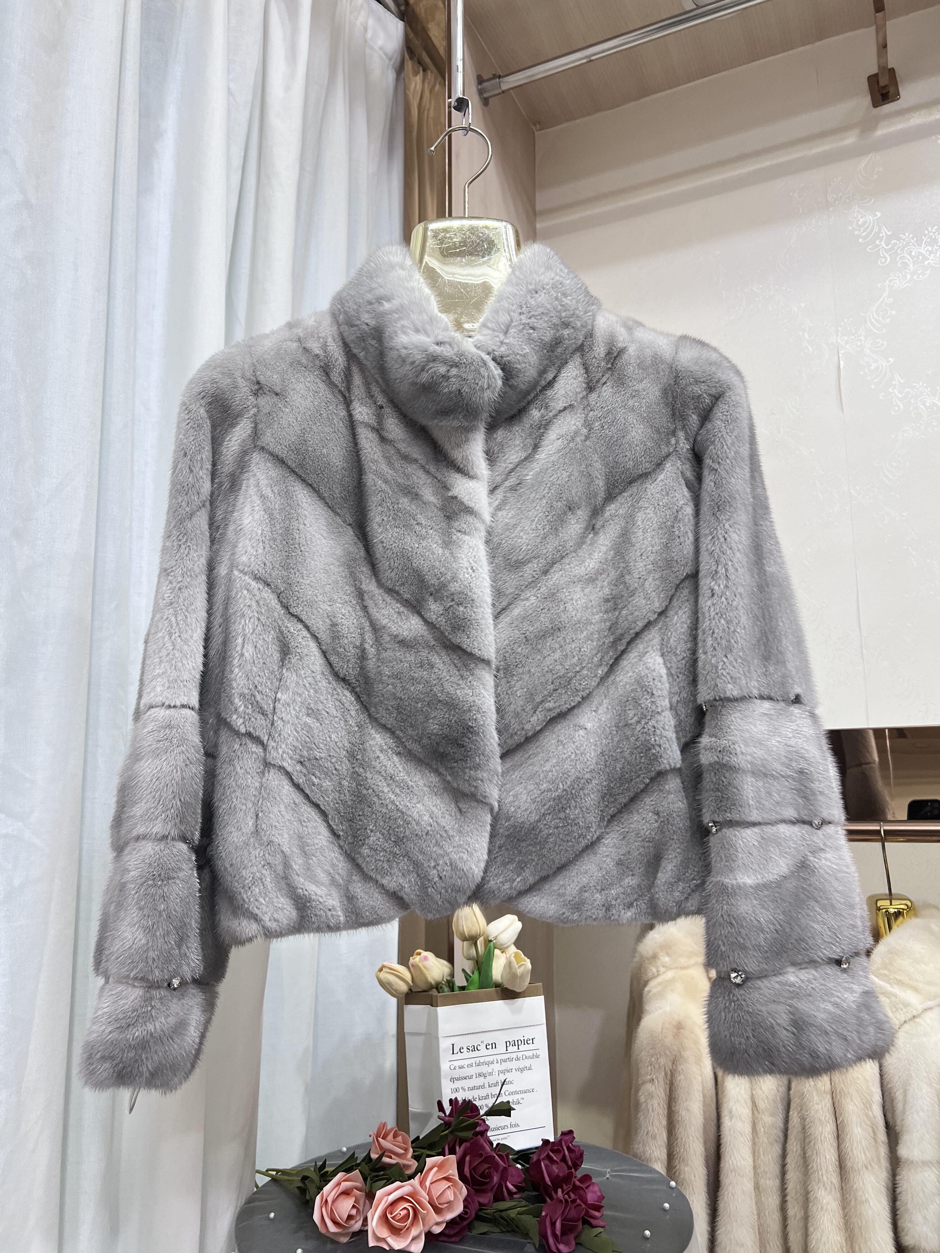 新款小立领进口整貂天鹅绒貂皮大衣横排时尚年轻水貂毛皮草外套女