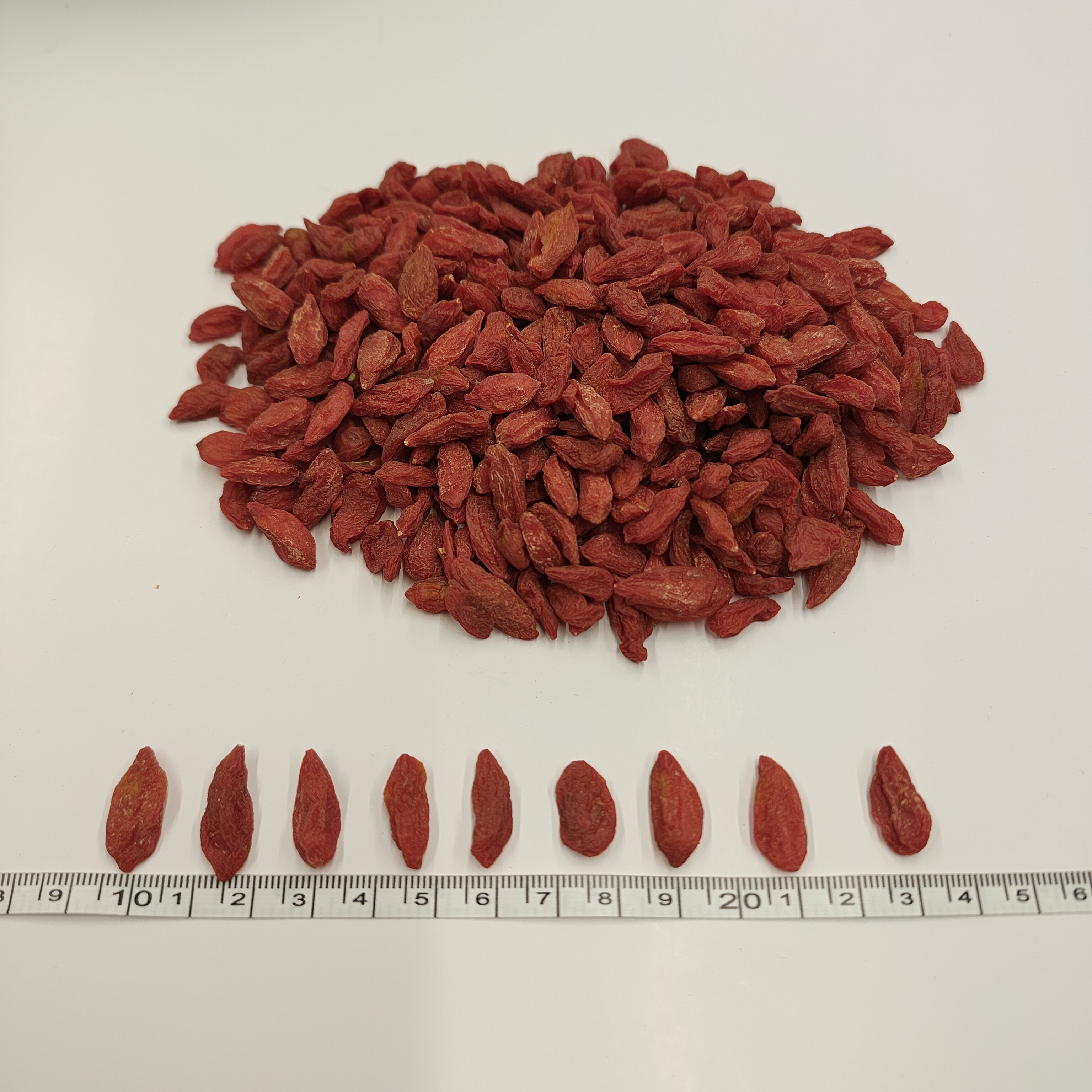 云雨 宁夏枸杞子煲汤煮水200g 本经上品 赠送枣或菊花 气上而云TM