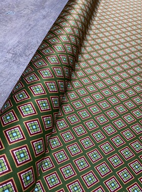 春夏新品气质绿色菱形格子弹力真丝斜纹面料衬衫连衣裙桑蚕丝布料