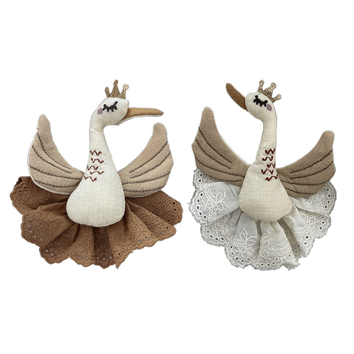 田园风格可爱动物玩偶公仔窗帘装饰卡通饰品森系小猫咖色大鹅兔子