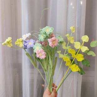 成品玫瑰牵牛花蔷薇叶子假花单支花束手工毛线钩针编织情人节礼物