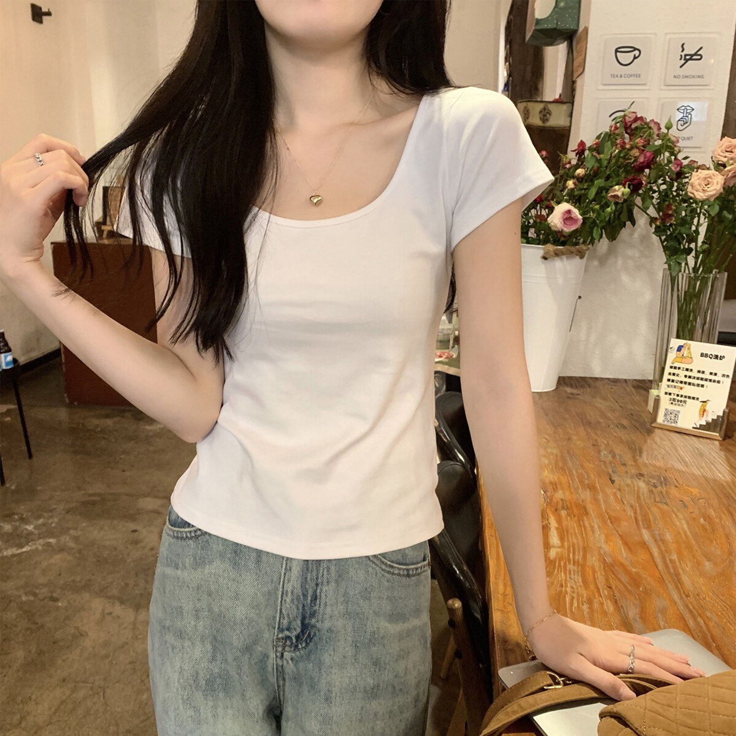 白色双U领短袖t恤女露背春夏新款紧身低领半袖大领口正肩打底上衣