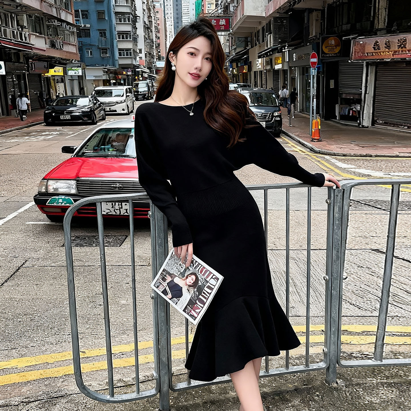十三行名媛气质鱼尾裙女小香风黑色长袖过膝长款内搭针织连衣裙子