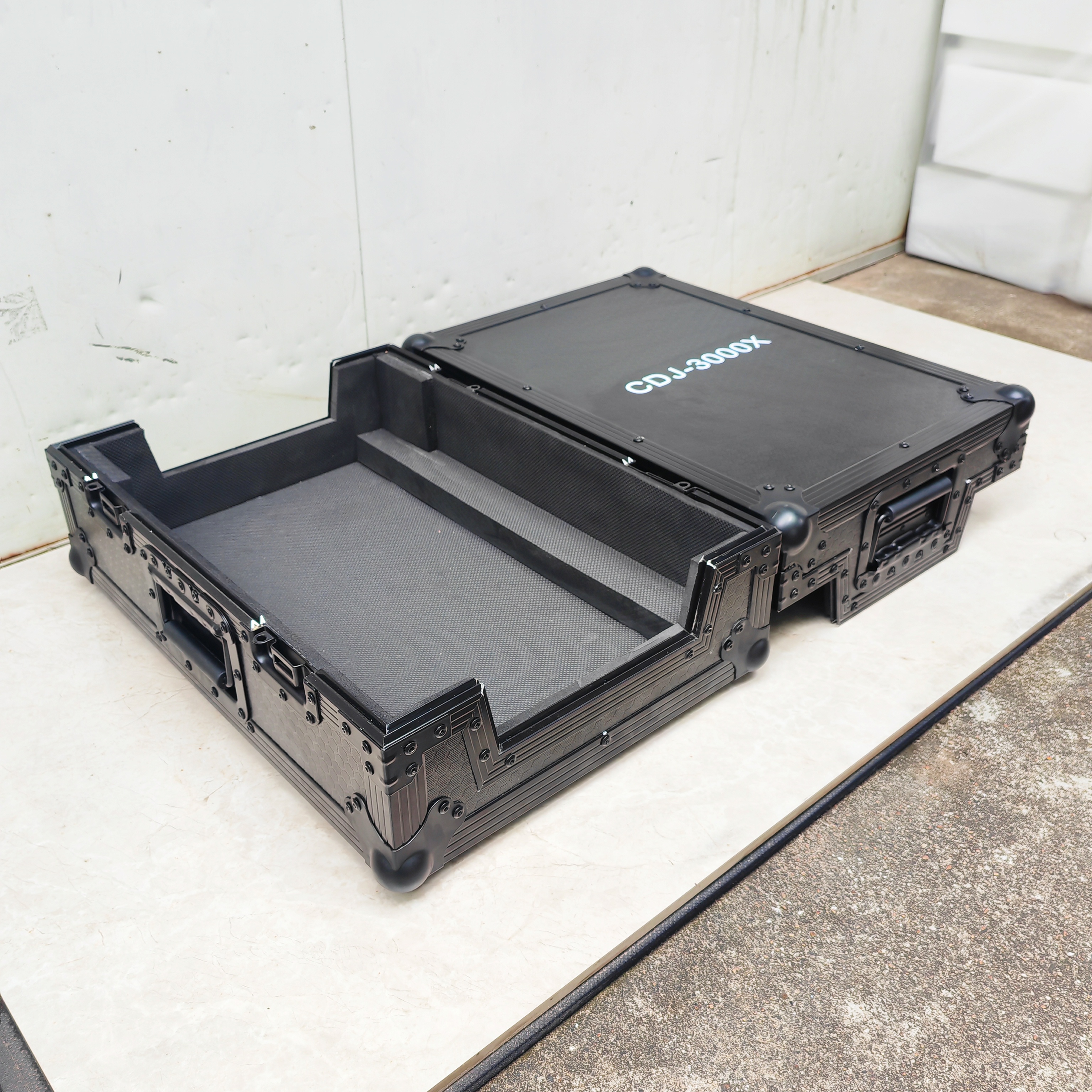 订做 先锋CDJ3000Ｘ CDJ3000二代 打碟机航空箱 DJ飞箱 DJ机箱