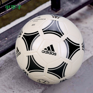 adidas阿迪达斯Tango比赛训练5号机缝足球S12241 小李子