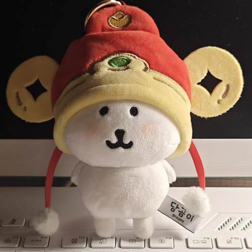 这么可爱谁不想爱娃娃衣