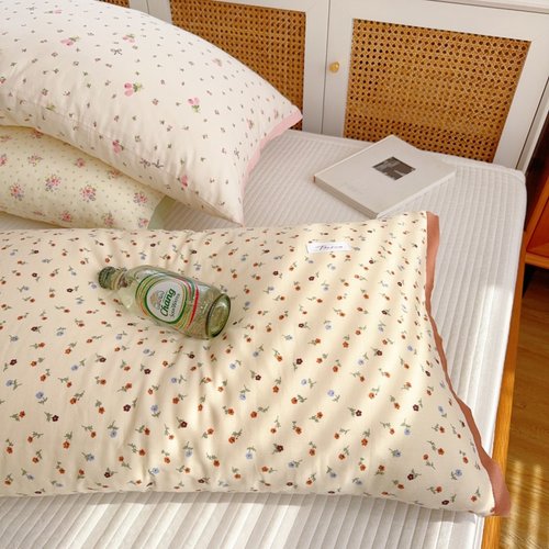 在耳边碎花A类柔软枕套双层纱