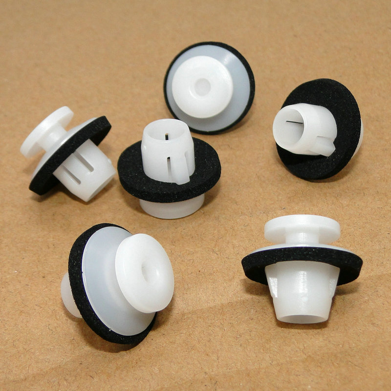 比亚迪后尾灯固定卡扣