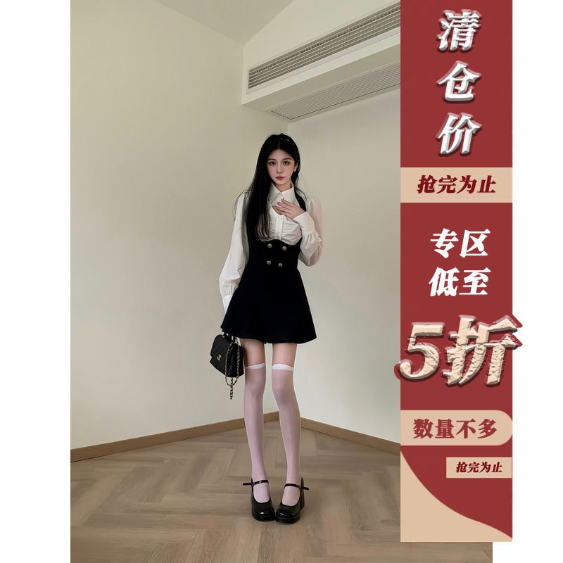 藏青色U领挂脖开叉连衣裙