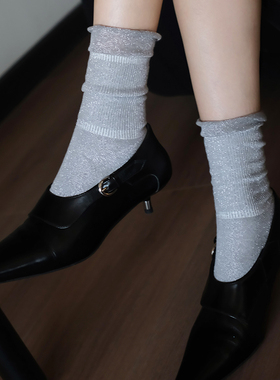 JOANLAND秋冬加绒中筒袜子女士银丝花边堆堆袜自然卷边珠光时装袜