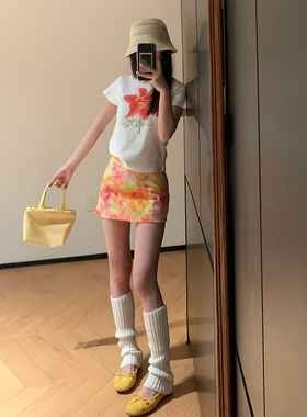 FBB WORKS 彩色花卉印花A字包臀短裙夏季辣妹修身显瘦百搭半身裙