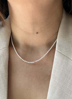 施家珍珠项链小米珠继续锁骨链女轻奢小众高级感颈链毛衣链2024