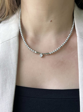 极细baby珠项链原创平衡木金属锆石气质小众高级感珍珠锁骨链女