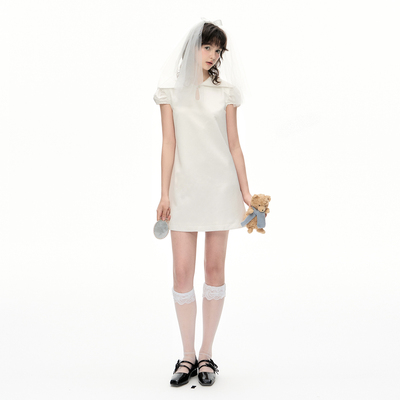 Romance Nanci 白色缎面海军领连衣裙小众设计感宽松A字裙