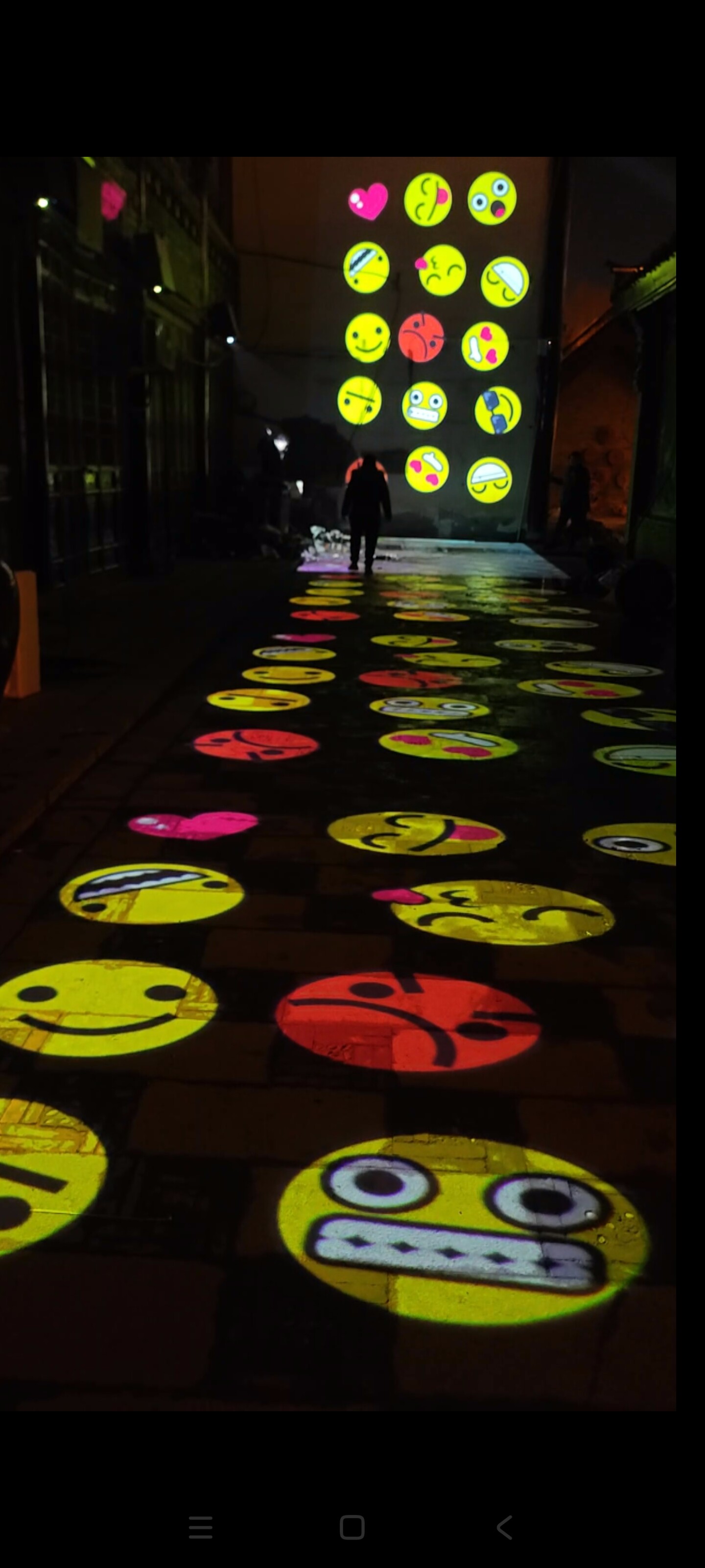 全息户外投影地面墙面互动游戏景区公园液游引流天幕楼体投影秀