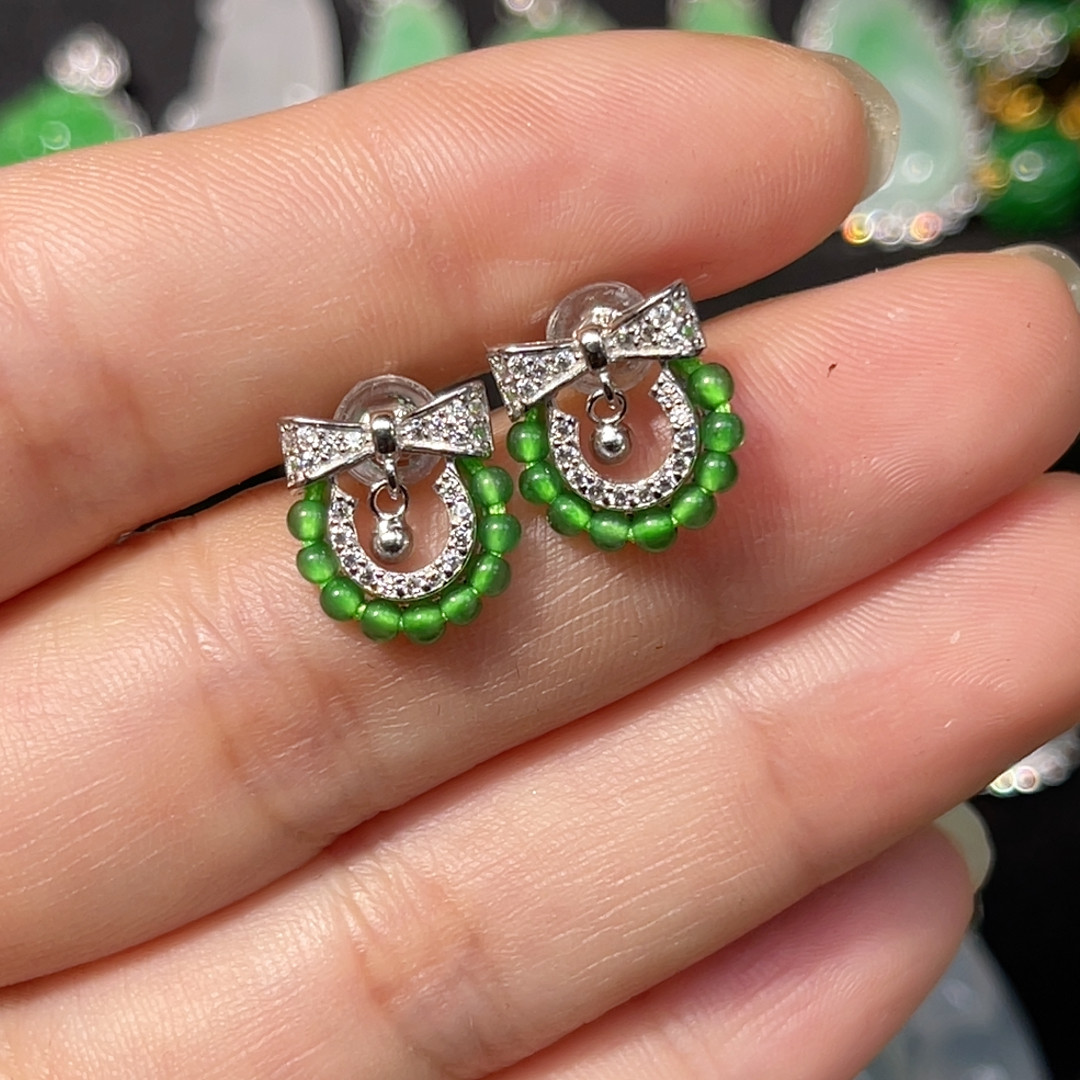 银镶嵌冰绿米珠蝴蝶结耳钉,珠宝/钻石/翡翠,颈饰,淘宝优惠券,粉丝福利购,淘宝优惠卷