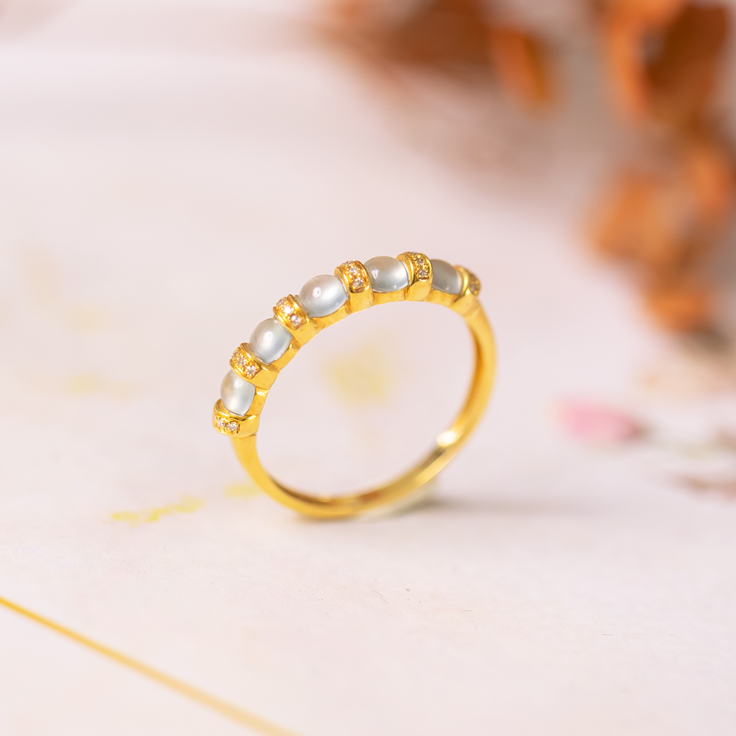 天然缅甸玉翡翠蛋面戒指18K金镶