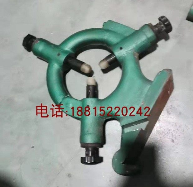 北二机M1432C外圆磨床中心架，1332C跟刀架库存老货，原厂件
