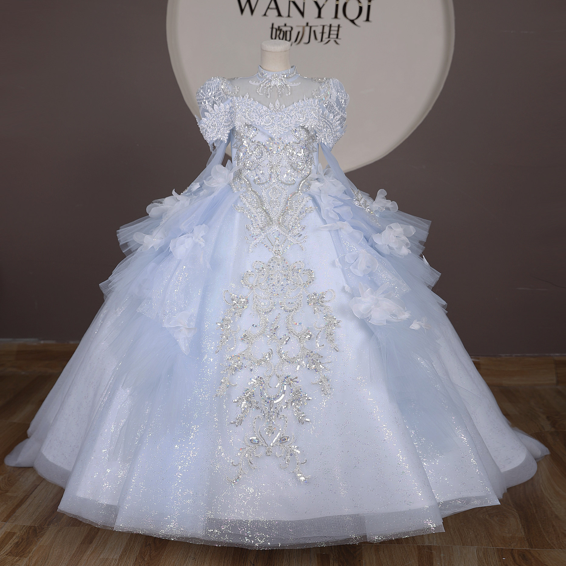 天蓝色女童礼服公主裙生日宴会