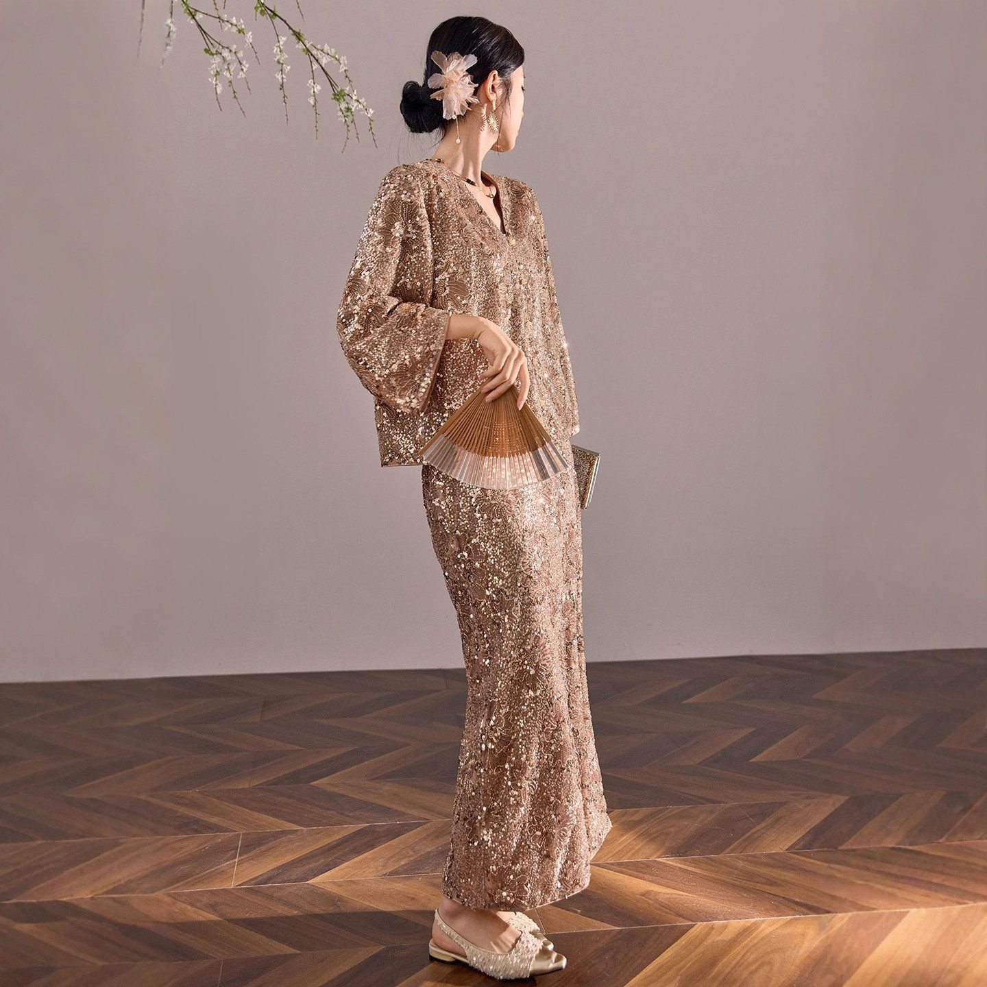 弥蝶 轻国风贵气感重工串珠亮片宽松慵懒外套+垂坠包臀半身裙套装,女装/女士精品,汉服套装,淘宝优惠券,粉丝福利购,淘宝优惠卷