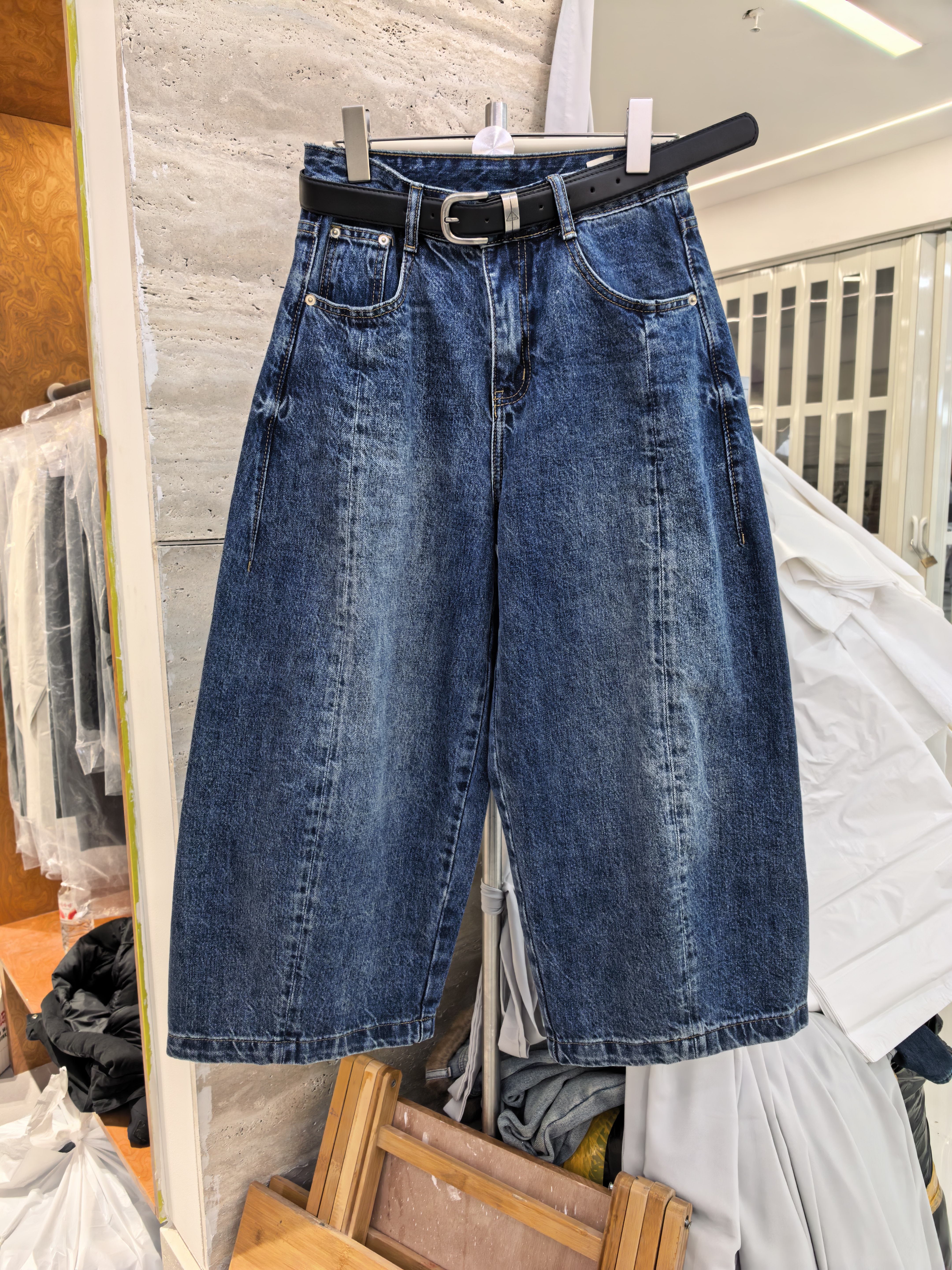 2026春季新款设计师款高腰百搭阔腿牛仔裤女欧货小个子宽松八分裤